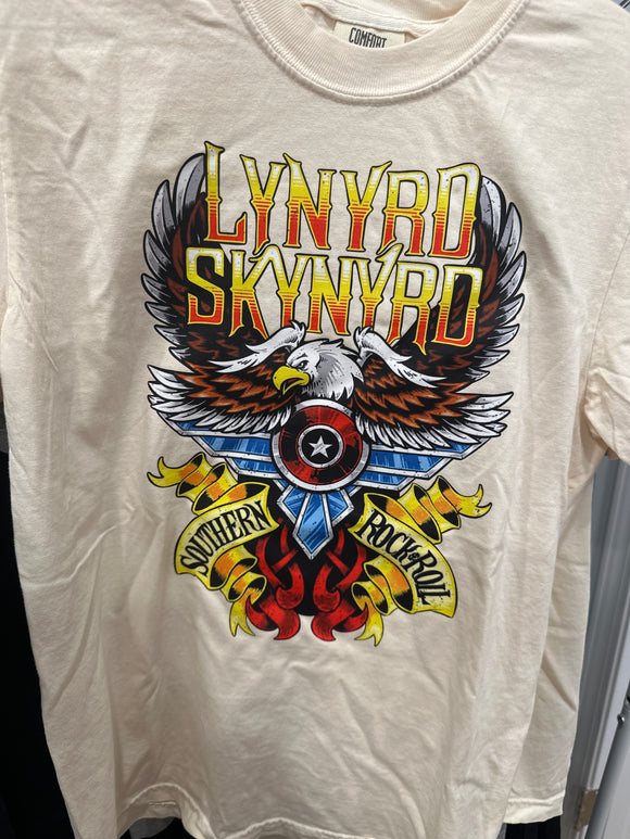 Graphic T’s