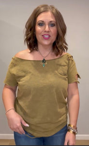 Off Shoulder Rip T