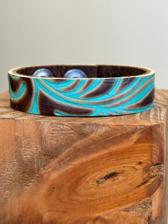 Leather stacker bracelet