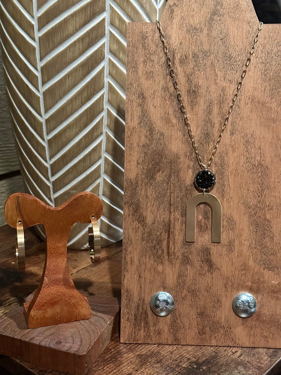 Black crystal U shape set