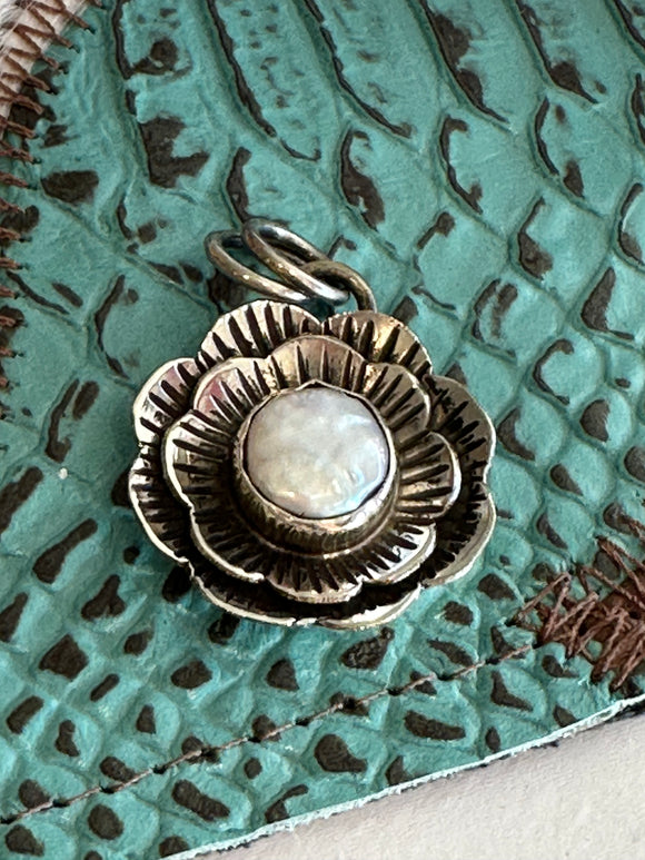 Pearl Flower Pendant