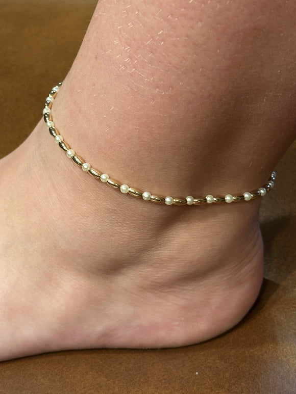 Water Resistant Pearl & Gold Tone Anklet