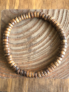Gents wood rondelle stretch bracelet